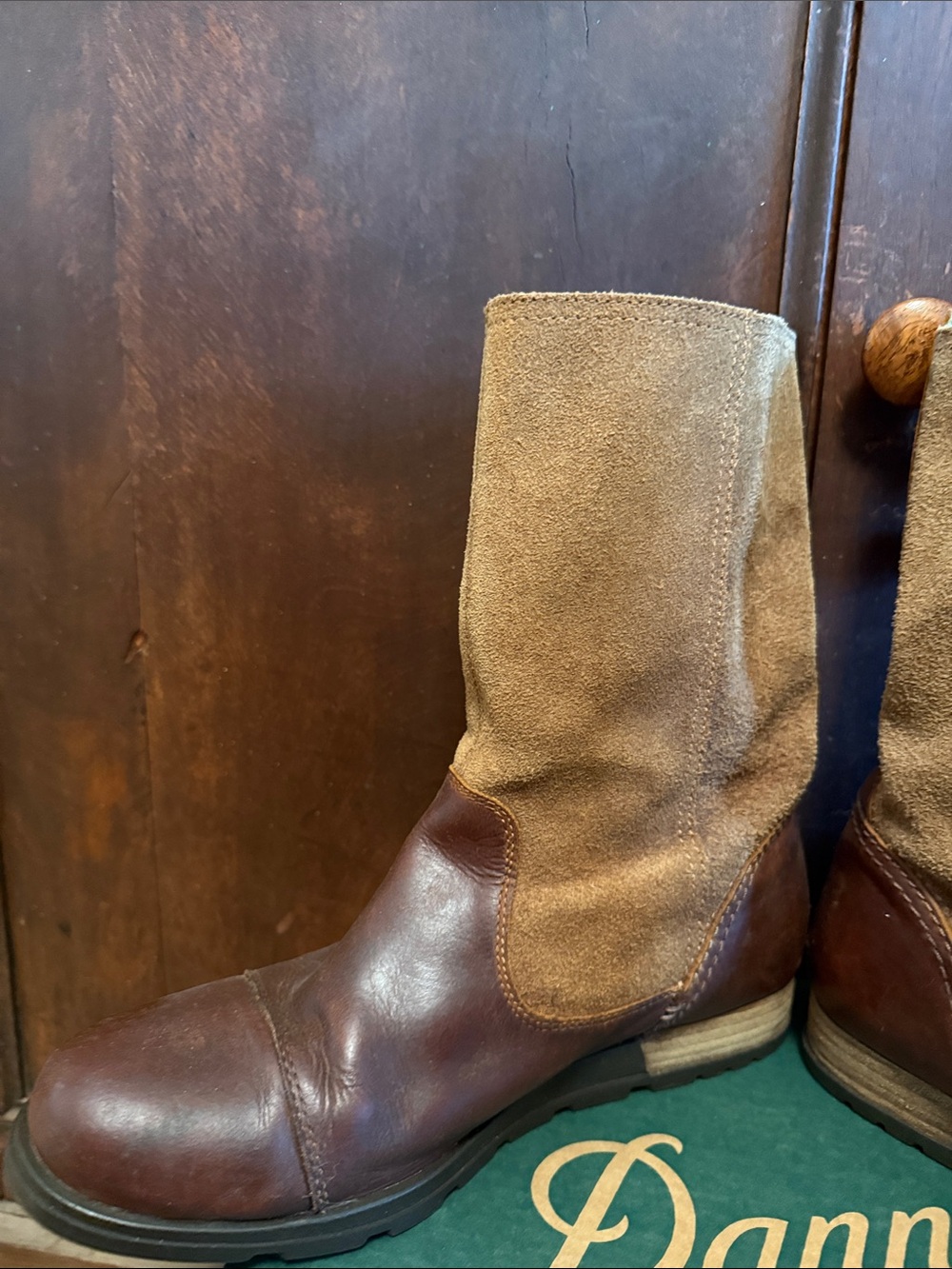Women’s SOREL leather and suede boots 10.5 - Picture 3 of 9